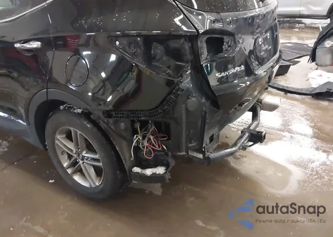 2017 Hyundai Santa Fe Sport 2.4L z USA, uszkodzony, nr VIN 5XYZUDLB6HG415099